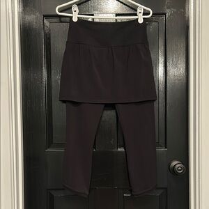 Athleta Cropped Skirted Leggings Size Small